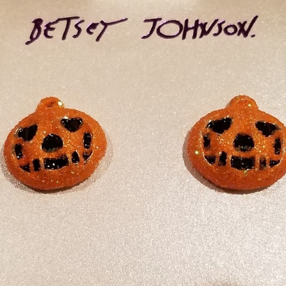 New Betsey Johnson Pumpkin Stud Earrings 🎃 - Picture 3 of 8